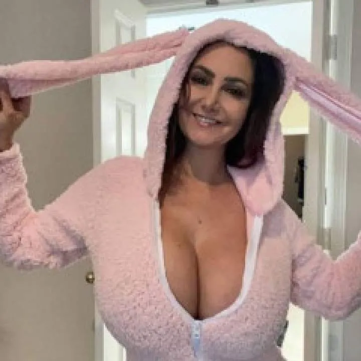 Missjuliet........ Photo On Jungo Live