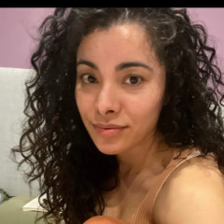 Maya Photo On Jungo Live