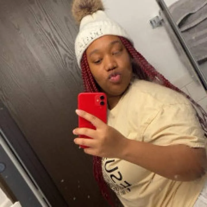 Sarah Photo On Jungo Live