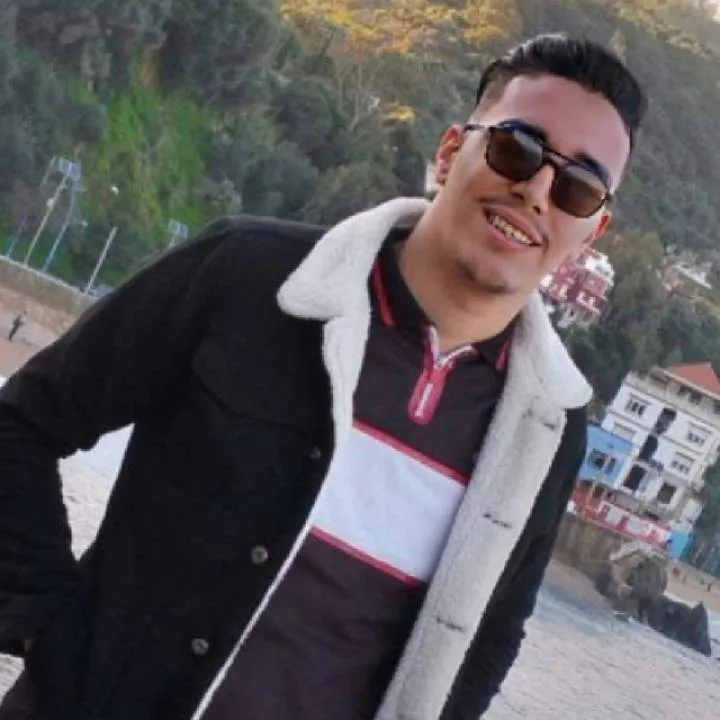 Legleg Photo On Jungo Live