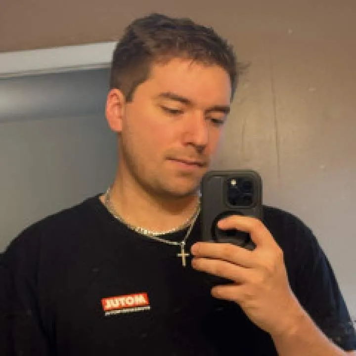 Zach Photo On Jungo Live