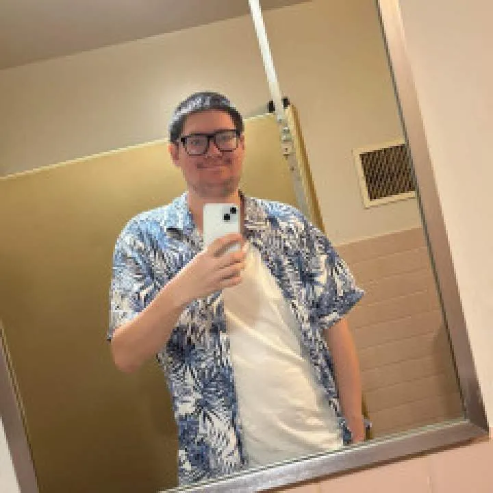 Adam Photo On Jungo Live