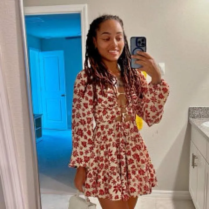 Christina Photo On Jungo Live