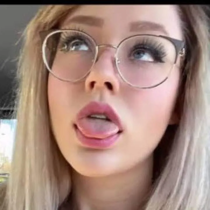 Nicholegain Photo On Jungo Live