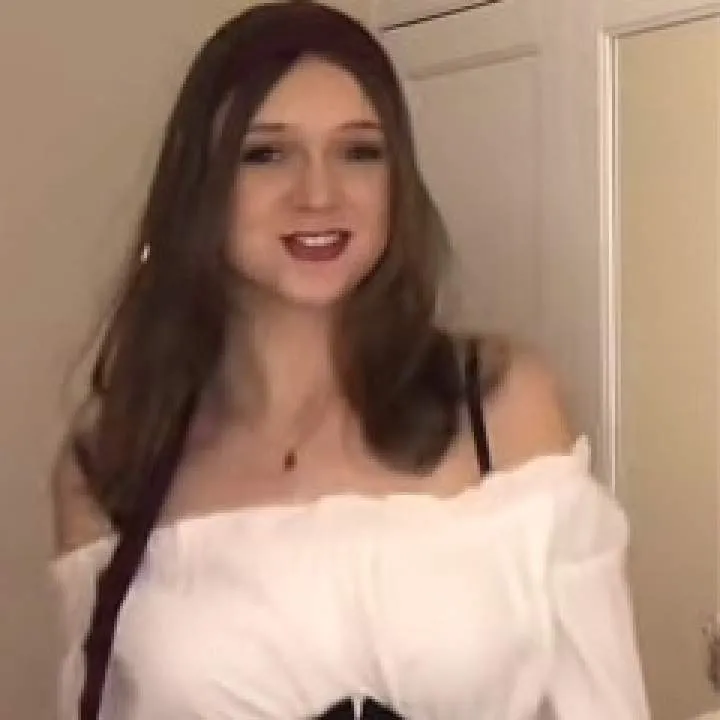 Bente Van Deudekom Photo On Jungo Live