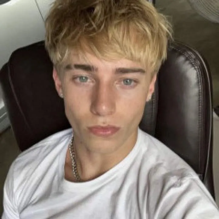 Iwillbeyourpetslave Photo On Jungo Live