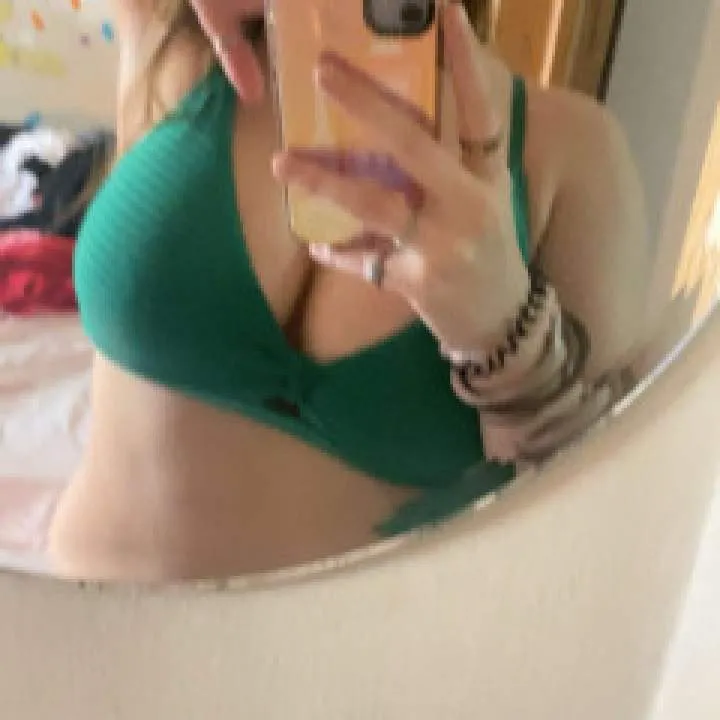 Jiddyparty Photo On Jungo Live