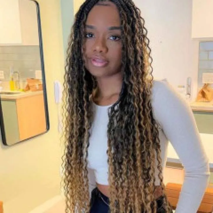 Jolt Carter Photo On Jungo Live