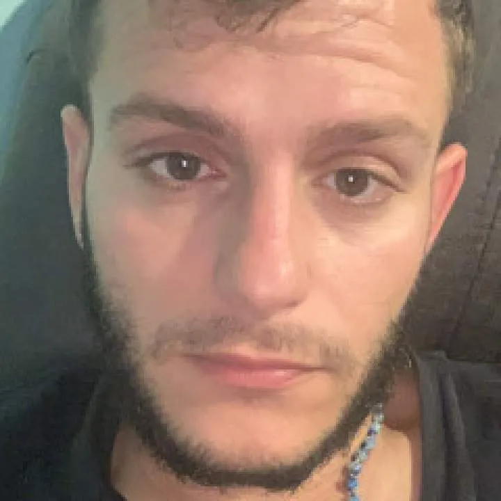 Lou Photo On Jungo Live