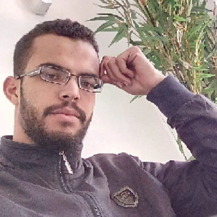 Amri Salah Photo On Jungo Live