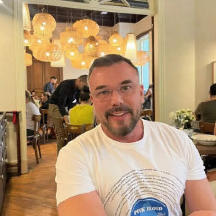 Bruce Photo On Jungo Live