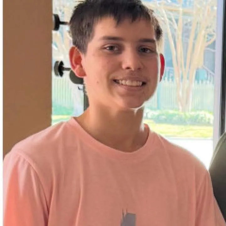 Huck Photo On Jungo Live