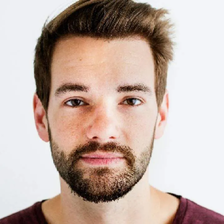 Tay Photo On Jungo Live