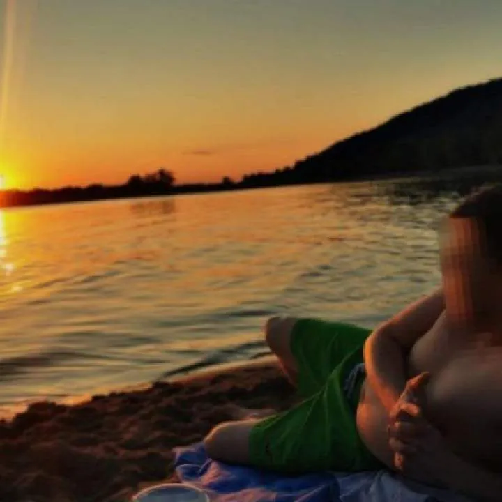 Pleasure_buddy Photo On Jungo Live