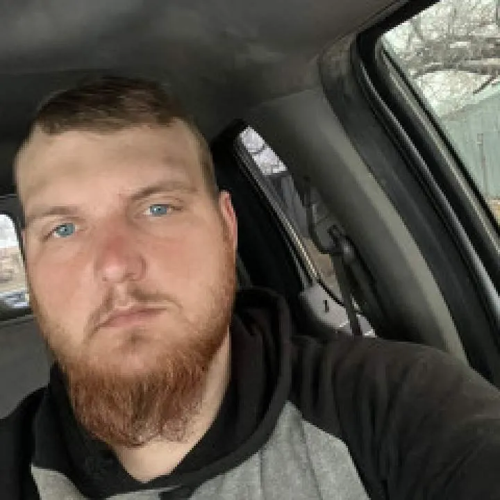 Brad Photo On Jungo Live