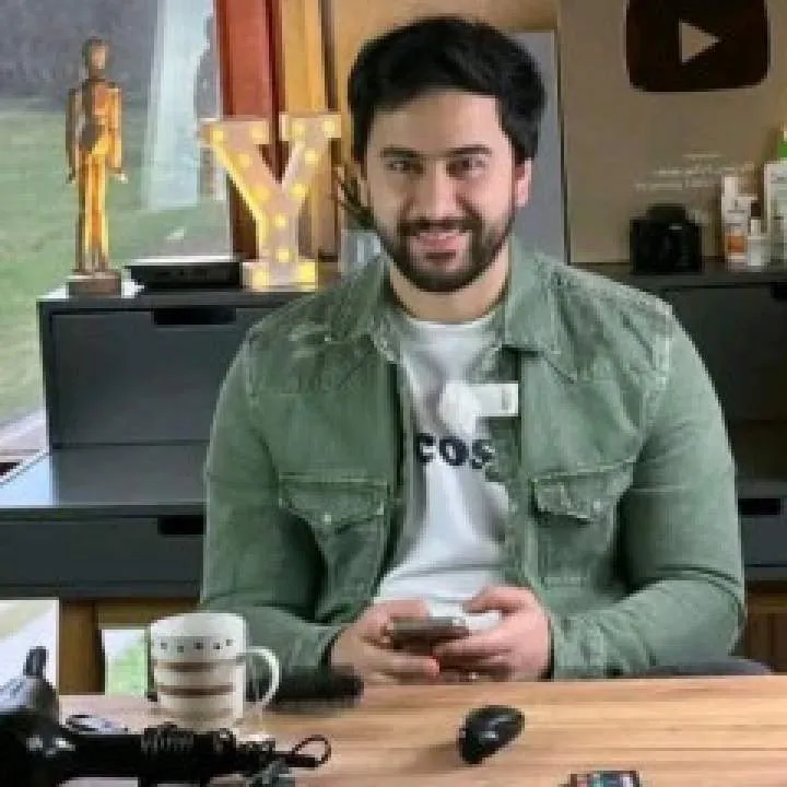 𝙖𝙣𝙙𝙧𝙚𝙬 𝙬𝙞𝙡𝙡𝙖𝙢𝙨 Photo On Jungo Live