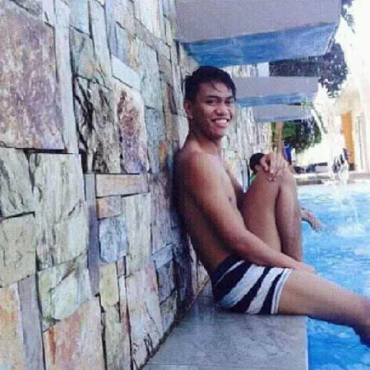 Gray Photo On Jungo Live