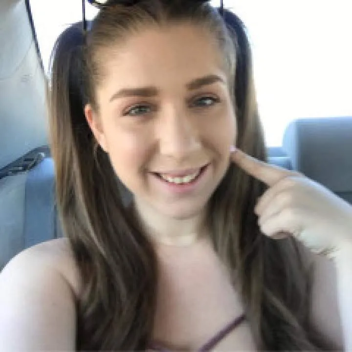 Kendra Mary Photo On Jungo Live