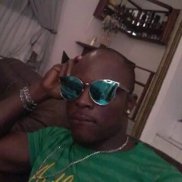 B. M Photo On Jungo Live