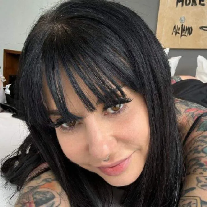 Lady Vi Photo On Jungo Live