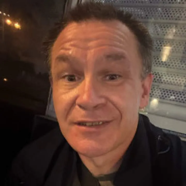 Mic.... Photo On Jungo Live