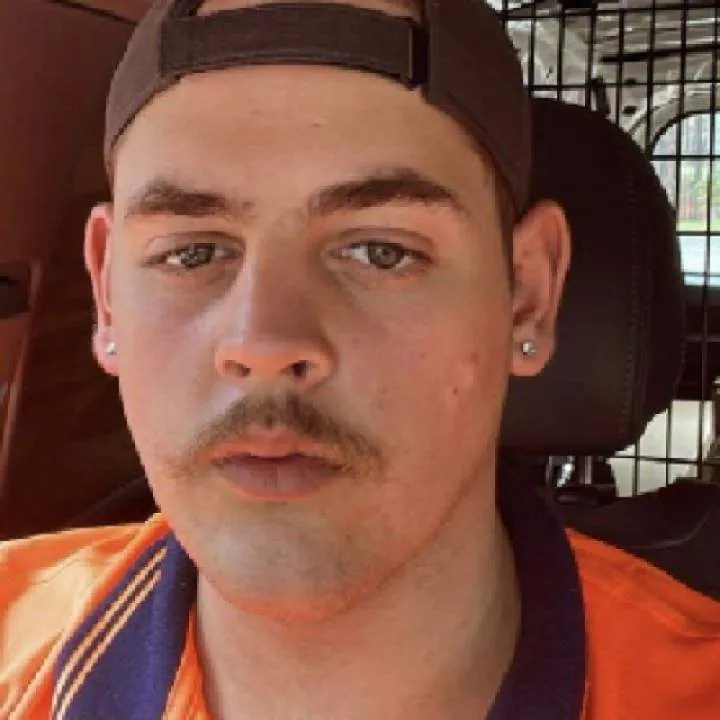 Tommy Photo On Jungo Live