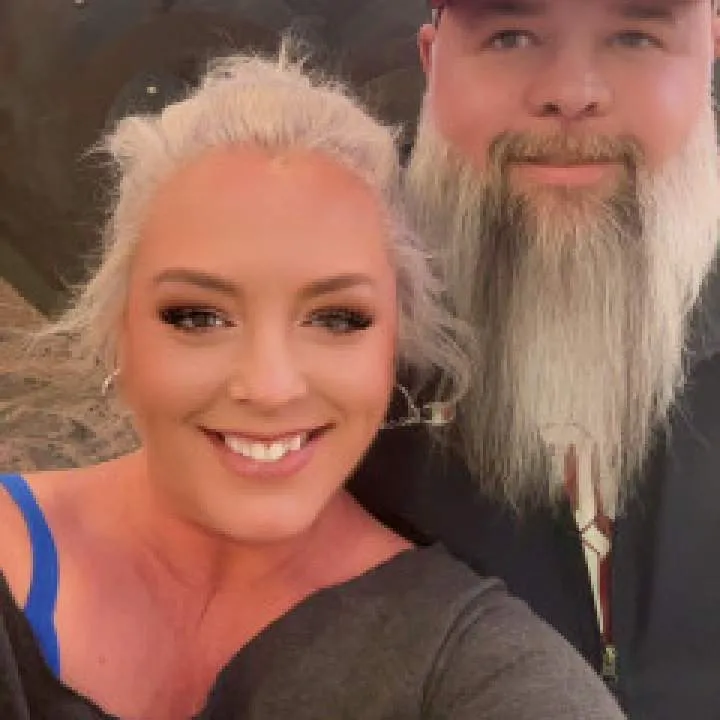 Dezzie Photo On Jungo Live