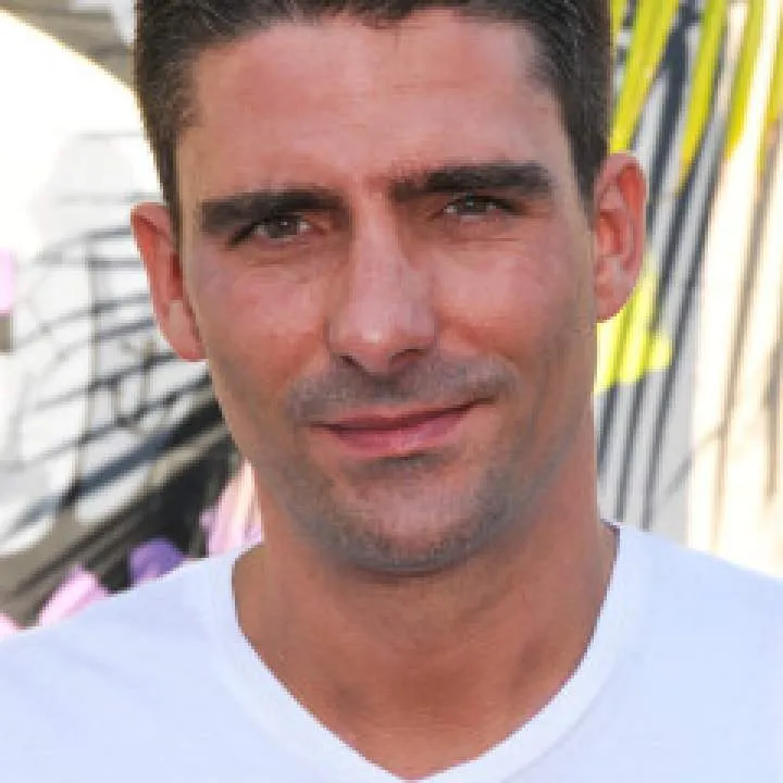 Chris Photo On Jungo Live