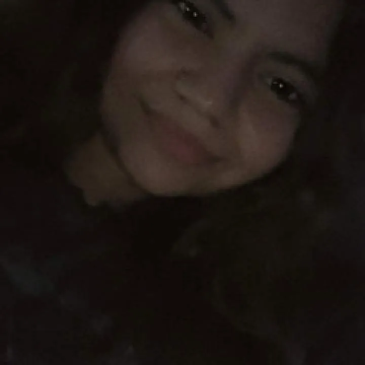 Melly Photo On Jungo Live