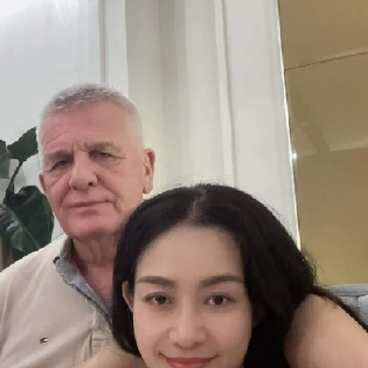 Maviet Photo On Jungo Live