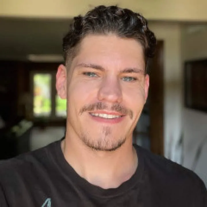 Wescoast Photo On Jungo Live