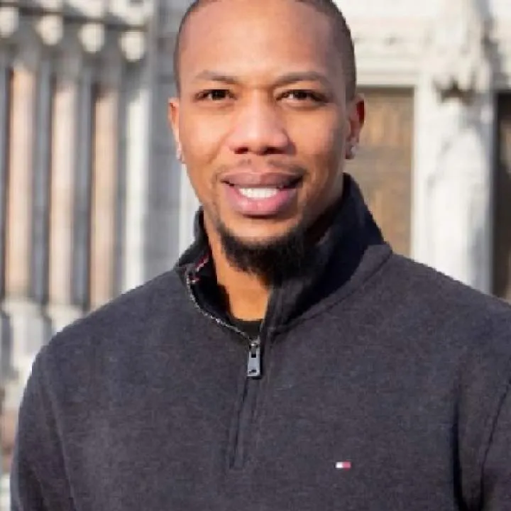 E Photo On Jungo Live