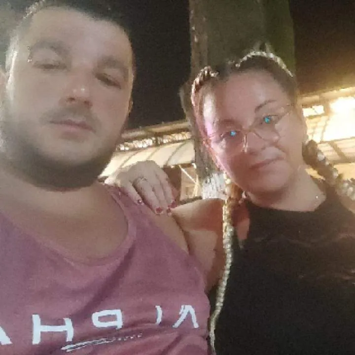 Tyna& Silviu Photo On Jungo Live