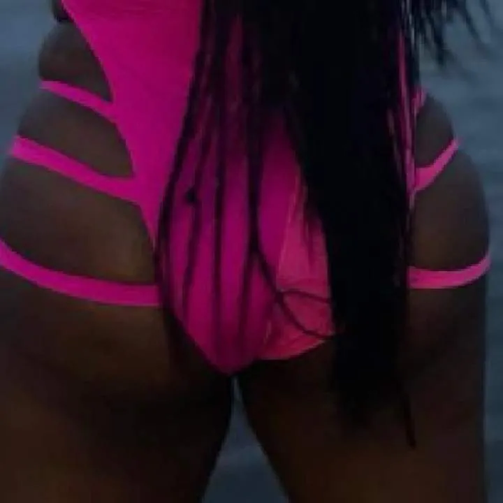 Lickmeslow Photo On Jungo Live