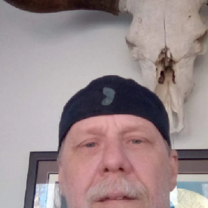 Cuddy Photo On Jungo Live