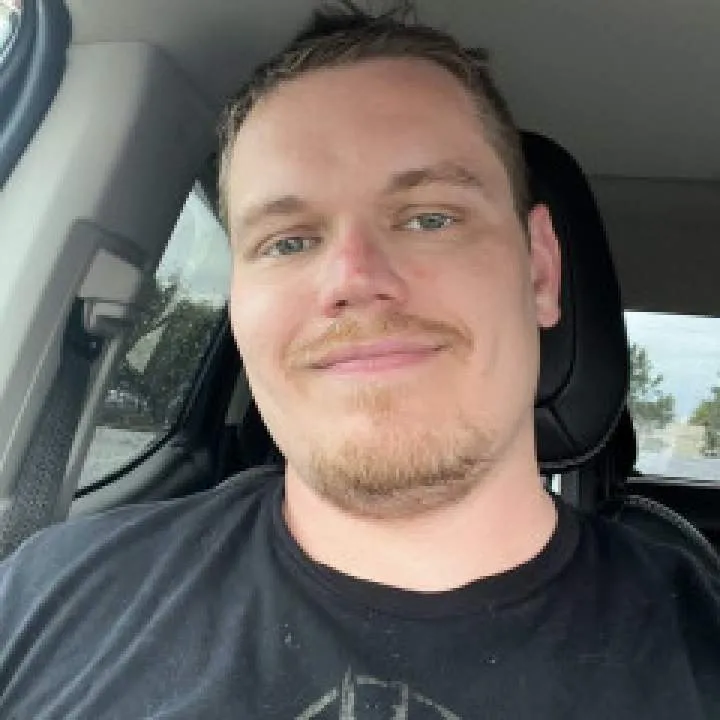 Garrett Photo On Jungo Live