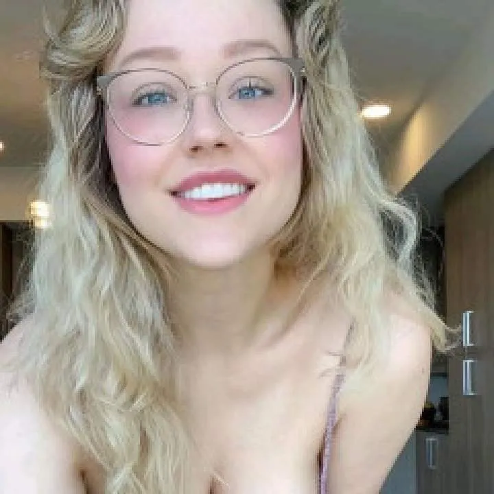 Nellie Photo On Jungo Live