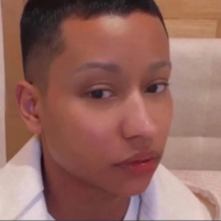 Tiffany Photo On Jungo Live