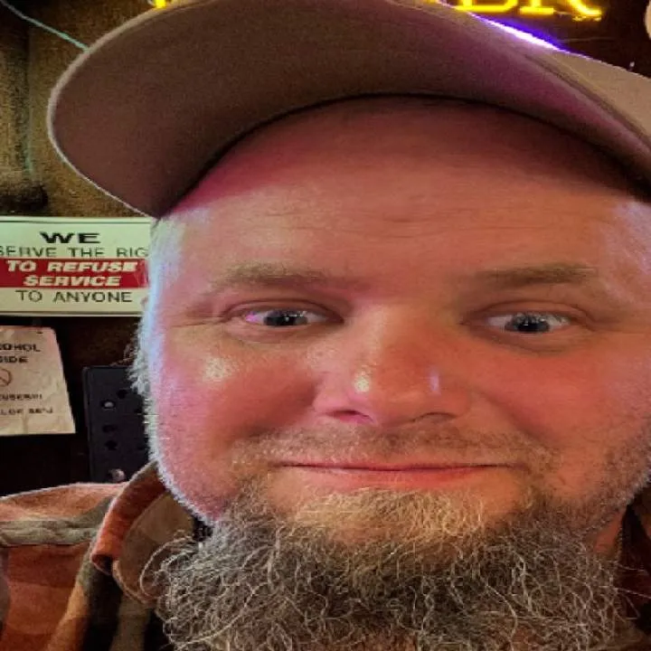 Hiltucky Photo On Jungo Live