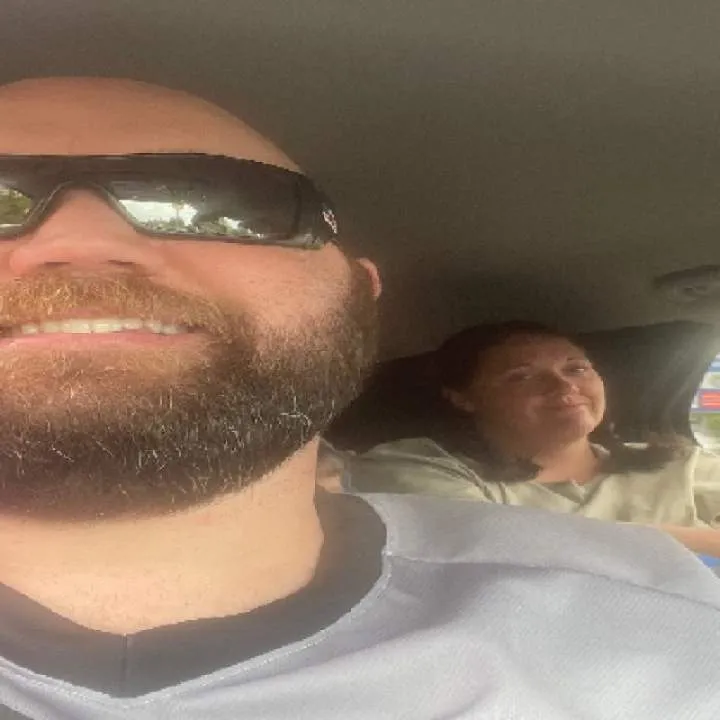 Letssee Photo On Jungo Live