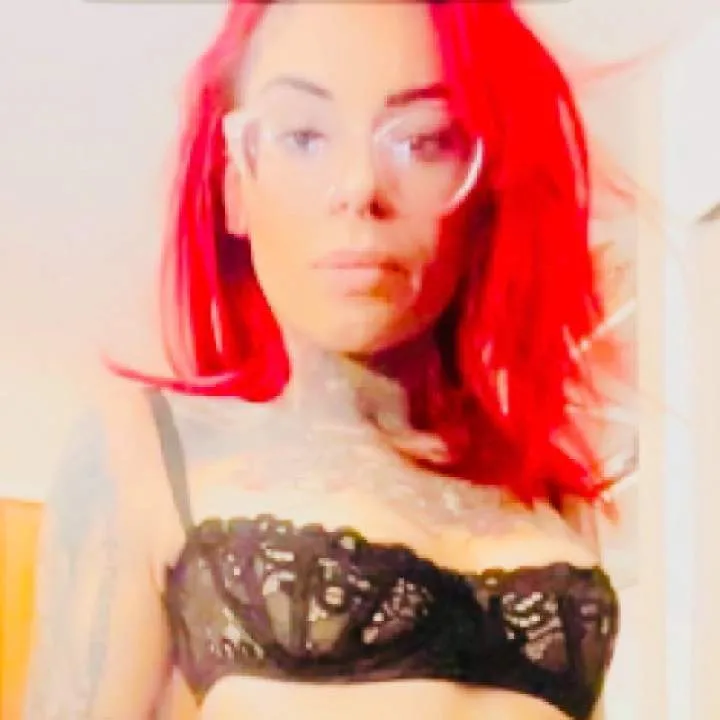 Sarah Photo On Jungo Live