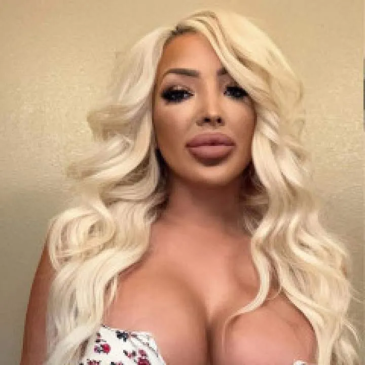 Rella Photo On Jungo Live