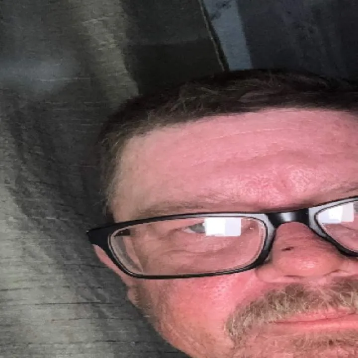 Mike Photo On Jungo Live