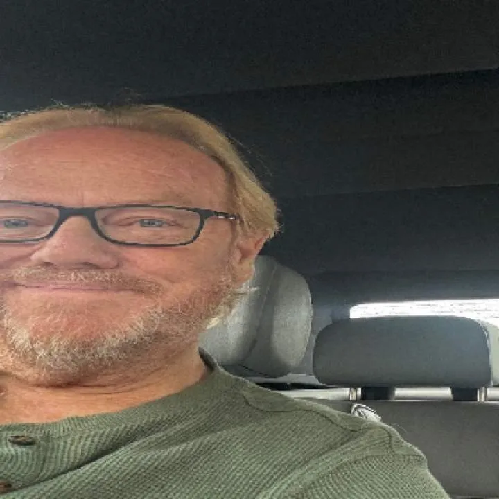 Senator Photo On Jungo Live