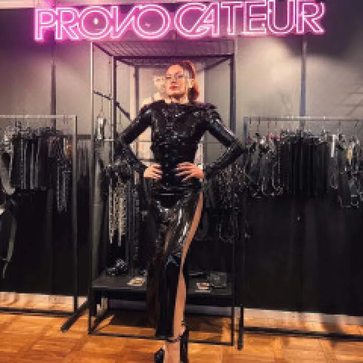 Mistress Hazel Photo On Jungo Live