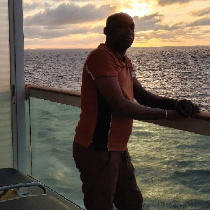 Tesla Photo On Jungo Live