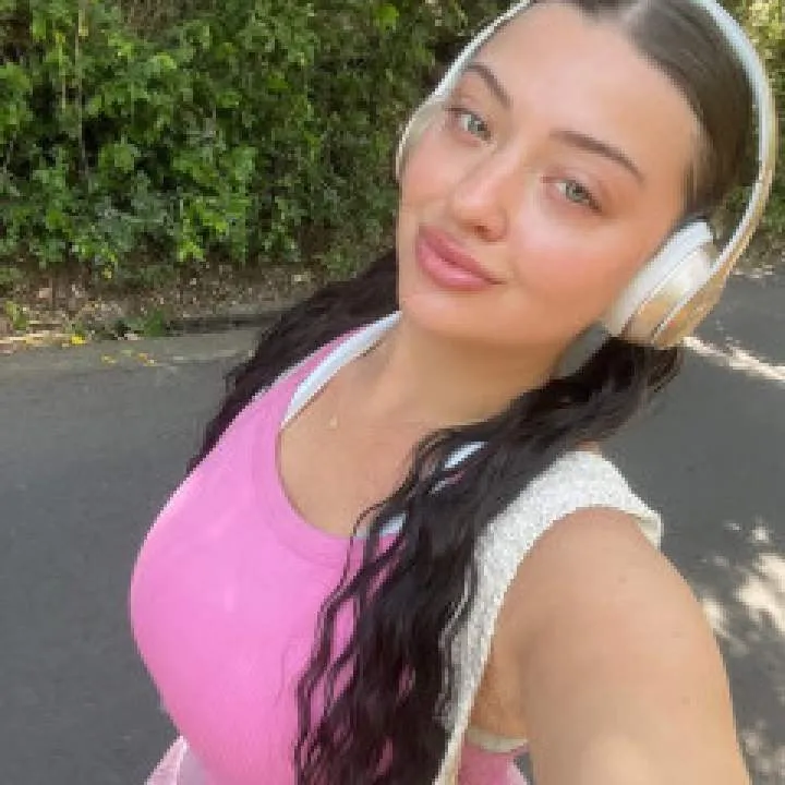 Lynda Marie Photo On Jungo Live