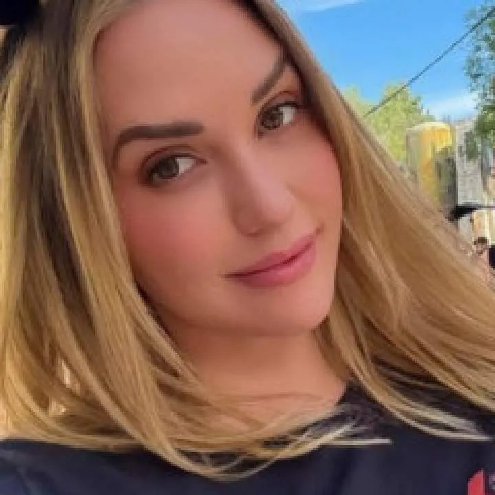 Miamalkova Photo On Jungo Live