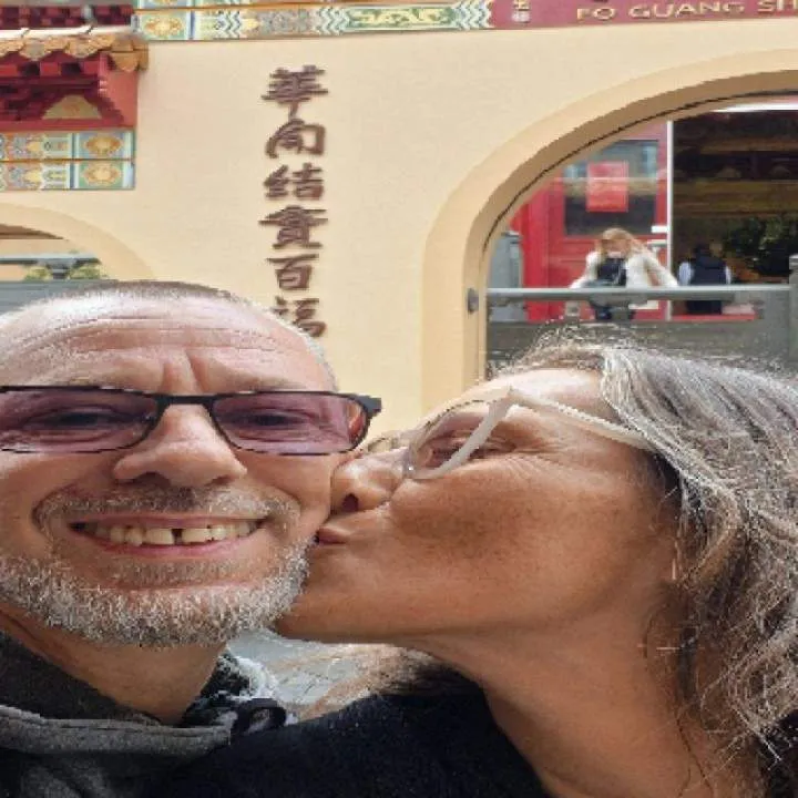 Shirtolo Photo On Jungo Live