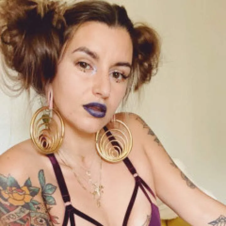 Queen Victoria Photo On Jungo Live